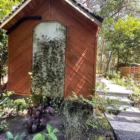 Enchanted Garden Holiday home *